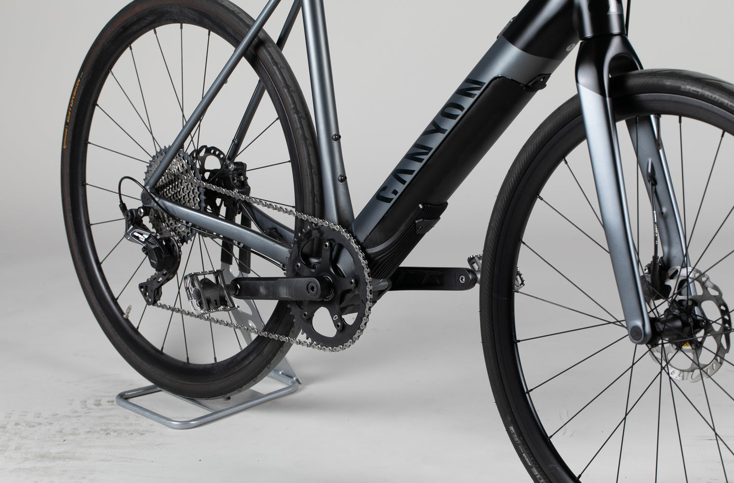 Canyon Endurance:ON AL 7.0 - käytetty sähköpyörä ajajalle 189-210 cm