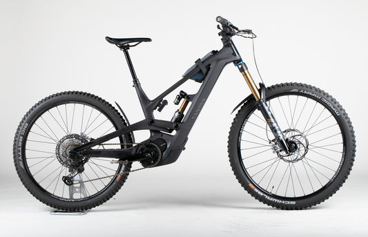 Canyon Torque CF 9 - käytetty sähköpyörä 170-180 cm ajajalle