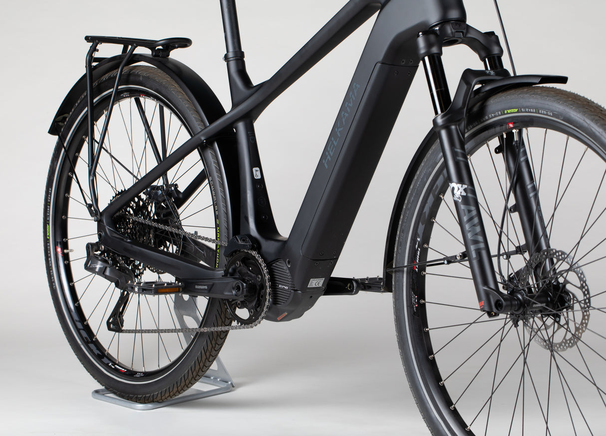 Helkama Carbon H - käytetty sähköpyörä 170–190 cm ajajalle