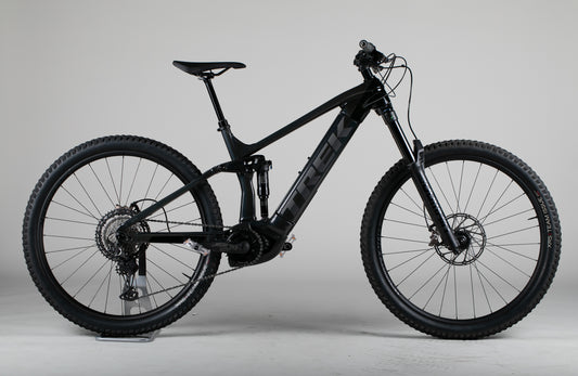 Trek Rail 7 Gen 3 - käytetty sähköpyörä 177-188 cm ajajalle