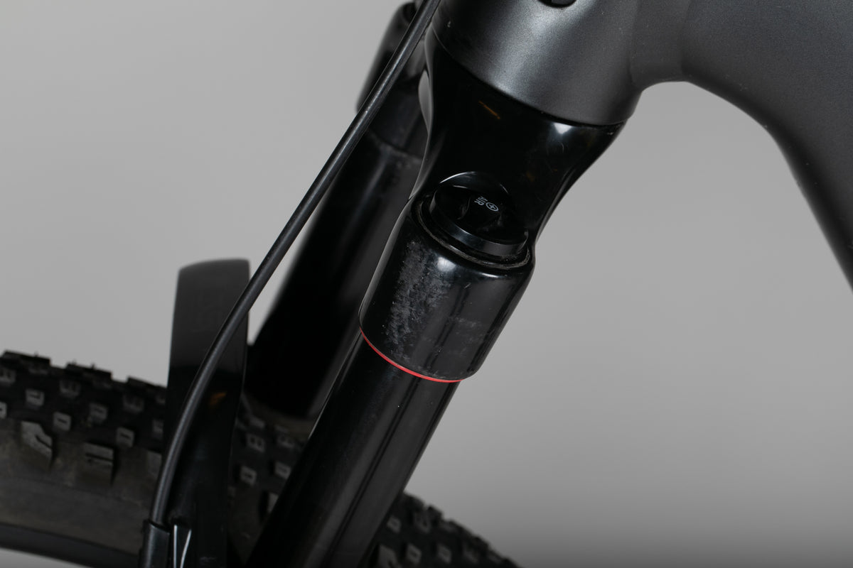 Trek Powerfly 7 Gen 4 - käytetty sähköpyörä 165-177 cm ajajalle