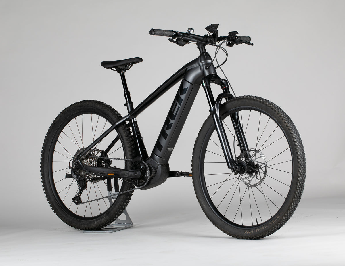 Trek Powerfly 7 Gen 4 - käytetty sähköpyörä 165-177 cm ajajalle