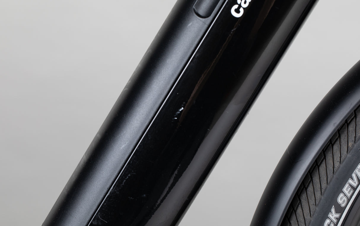 Cannondale Adventure Neo 3 EQ - käytetty sähköpyörä 150–170 cm ajajalle