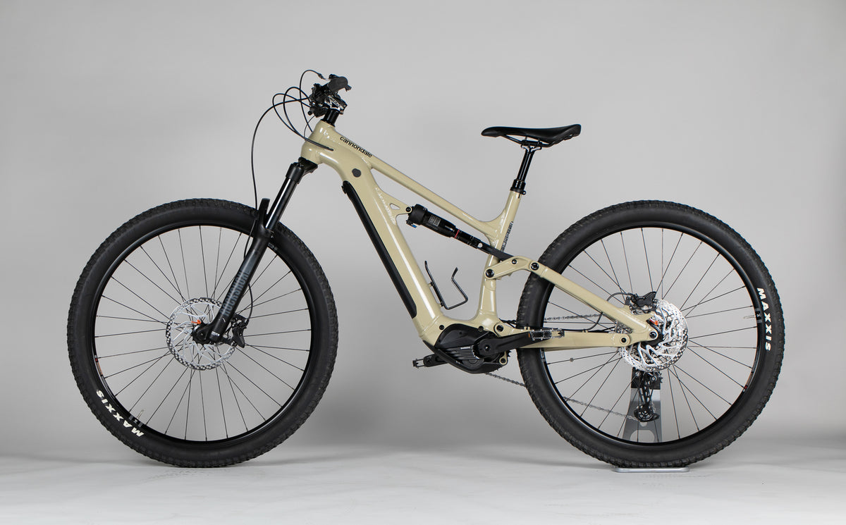 Cannondale Moterra Neo S2 - käytetty sähköpyörä 162-176 cm ajajalle