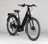 Cannondale Adventure Neo 3 EQ - käytetty sähköpyörä 150–170 cm ajajalle