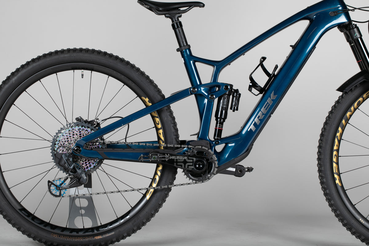 Trek Fuel Exe 9.8 Gx Axs - käytetty sähköpyörä 170-185 cm ajajalle