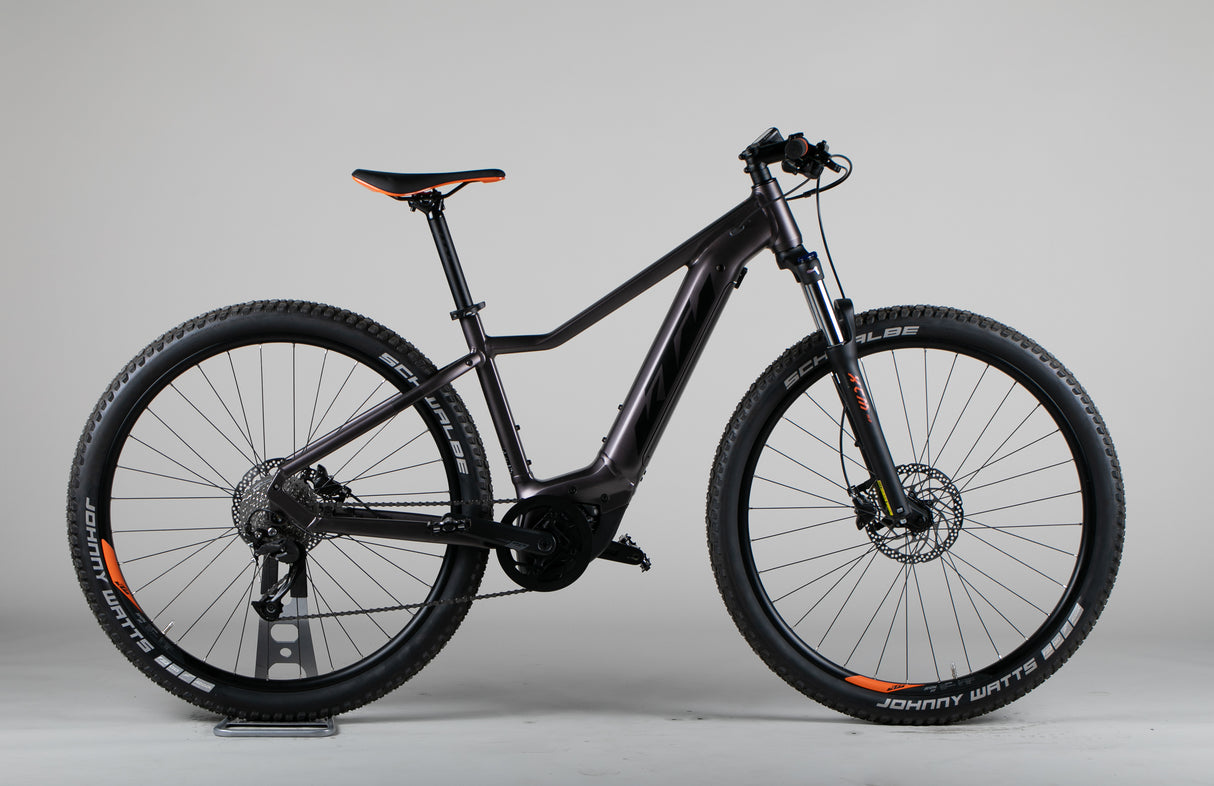 KTM Macina Race 592 - käytetty sähköpyörä 165-177 cm ajajalle