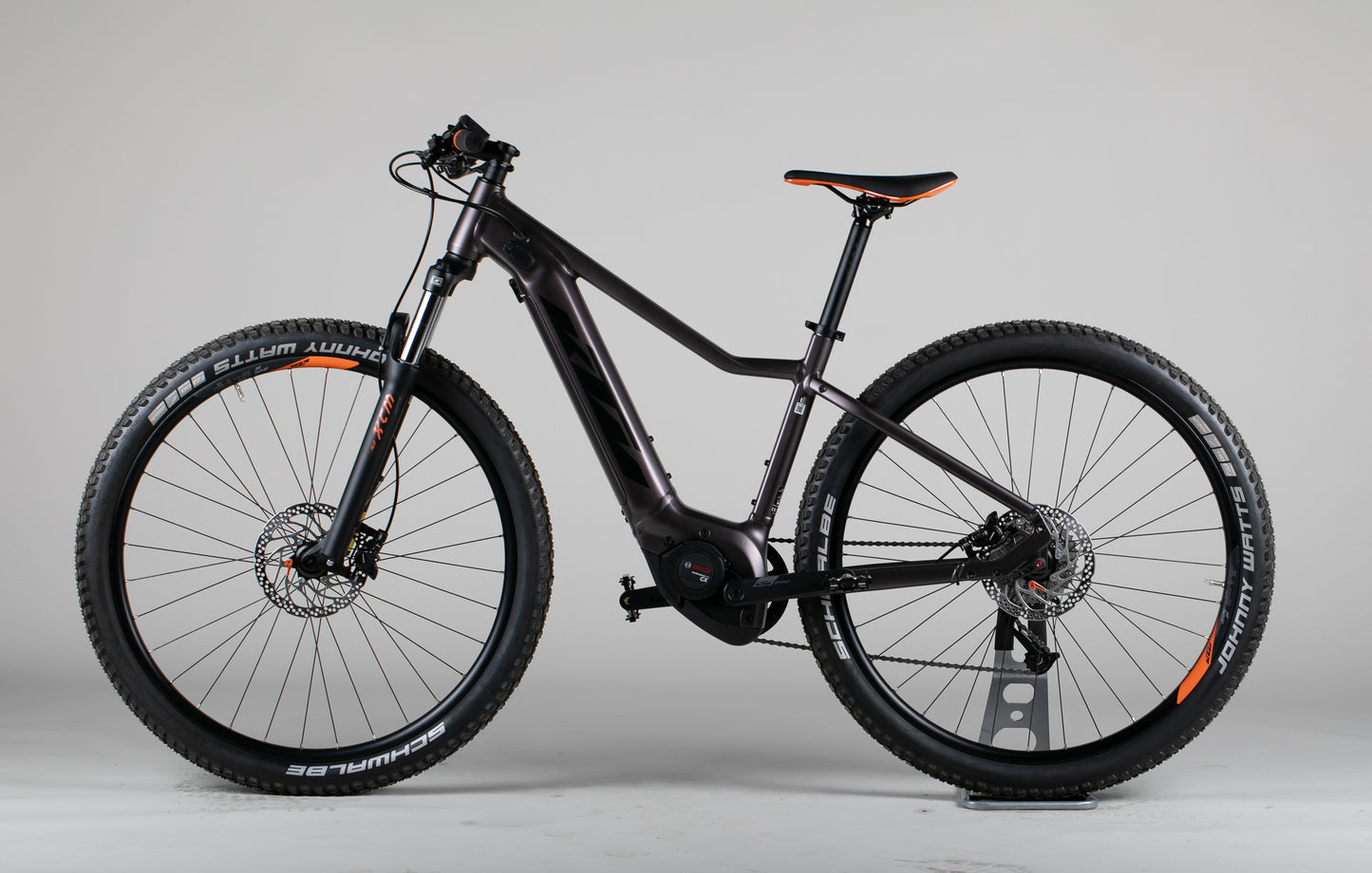 KTM Macina Race 592 - käytetty sähköpyörä 165-177 cm ajajalle
