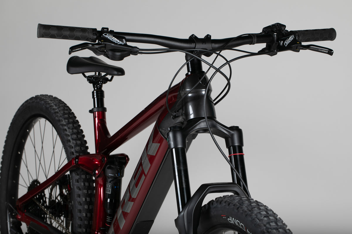 Trek Rail 5 625 W Gen 3 - käytetty sähköpyörä 177-188 cm ajajalle