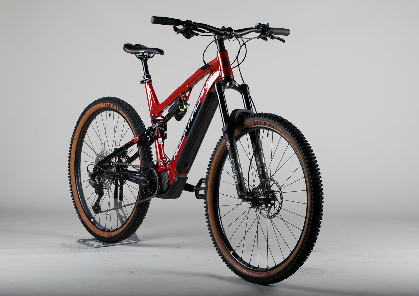 Rockmachine Blizzard Int E50-29 - käytetty sähköpyörä 180-200 cm ajajalle