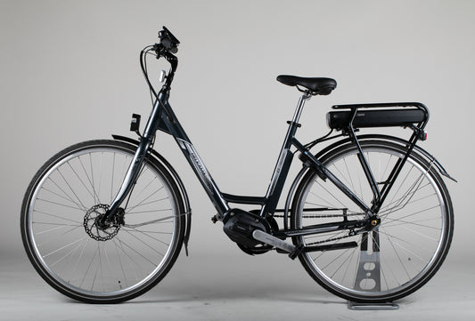 Helkama E3 - käytetty sähköpyörä 165-180 cm ajajalle