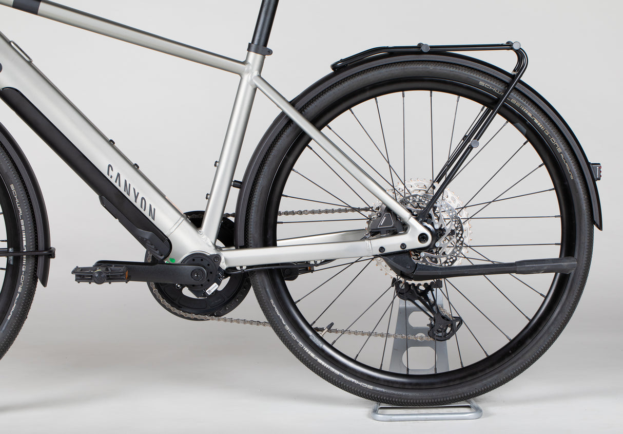 Canyon Commuter:On 7 - käytetty sähköpyörä 167-179 cm ajajalle