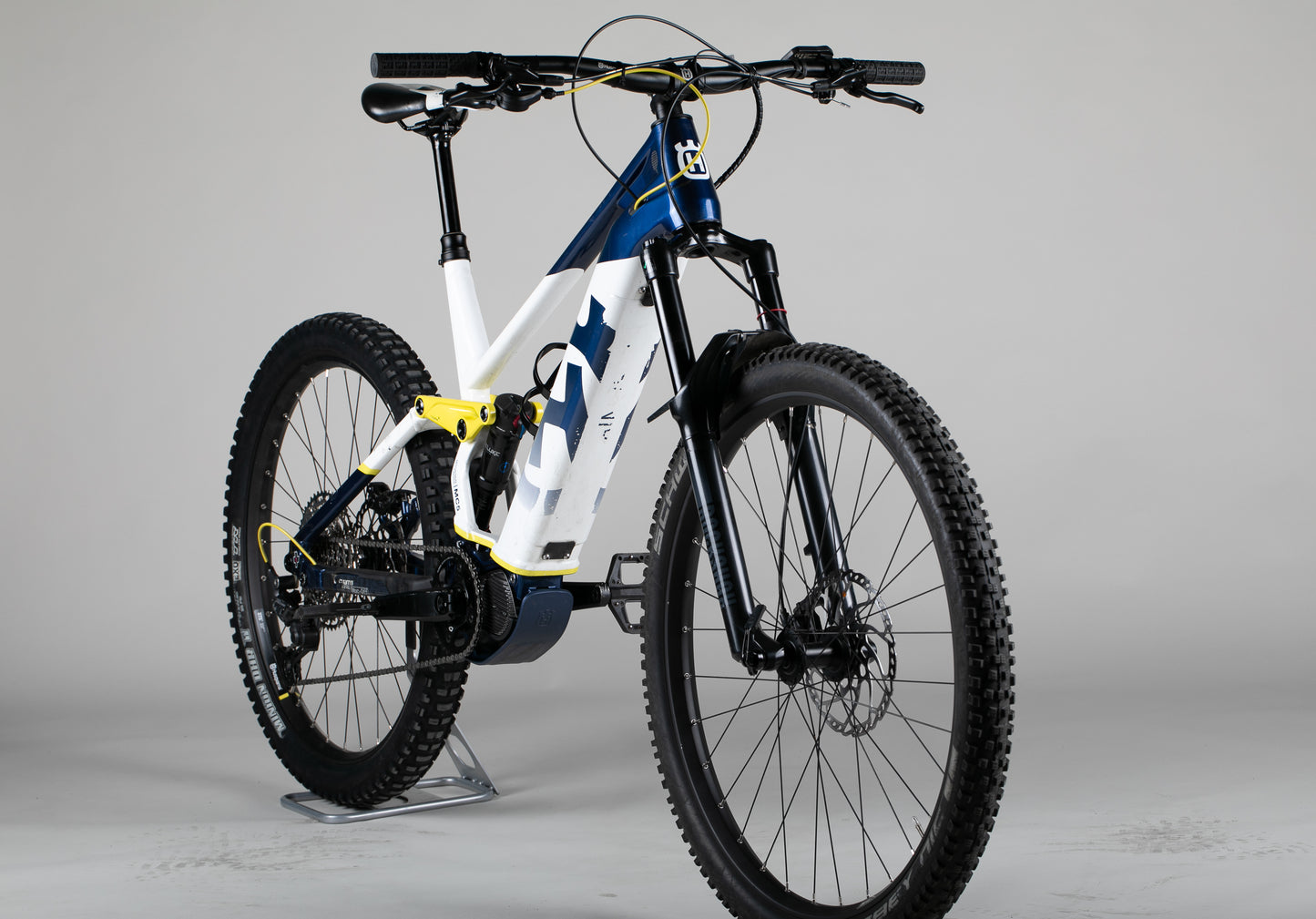 Husqvarna Mountain Cross 5 - käytetty sähköpyörä 178-189 cm ajajalle