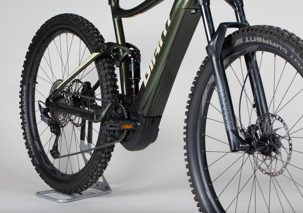 Giant Stance E 1 Pro - käytetty sähköpyörä 179-188 cm ajajalle