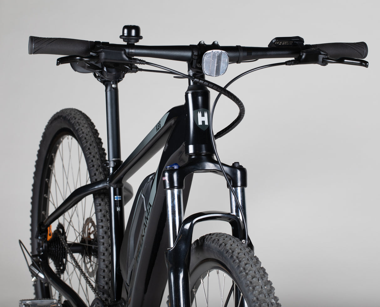 Helkama XE8 - käytetty sähköpyörä 145-165 cm ajajalle