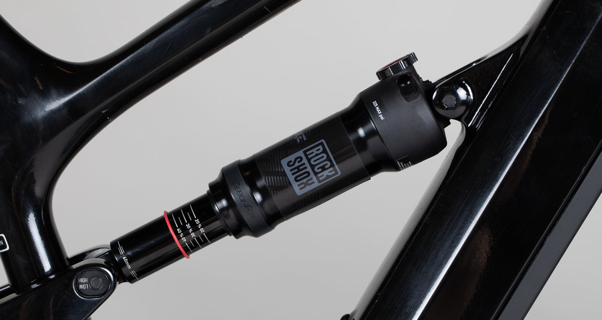 YT Industries Decoy Core 2 - käytetty sähköpyörä 171-183 cm ajajalle