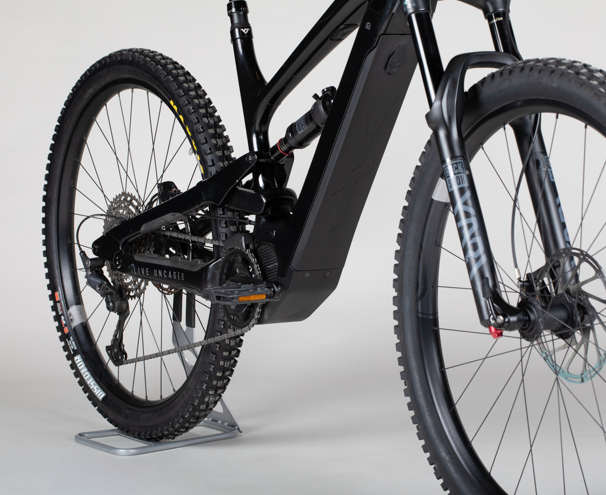 YT Industries Decoy Core 2 - käytetty sähköpyörä 171-183 cm ajajalle