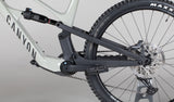 Canyon Spectral:Onfly Cf 8 - käytetty sähköpyörä 182-193 cm ajajalle
