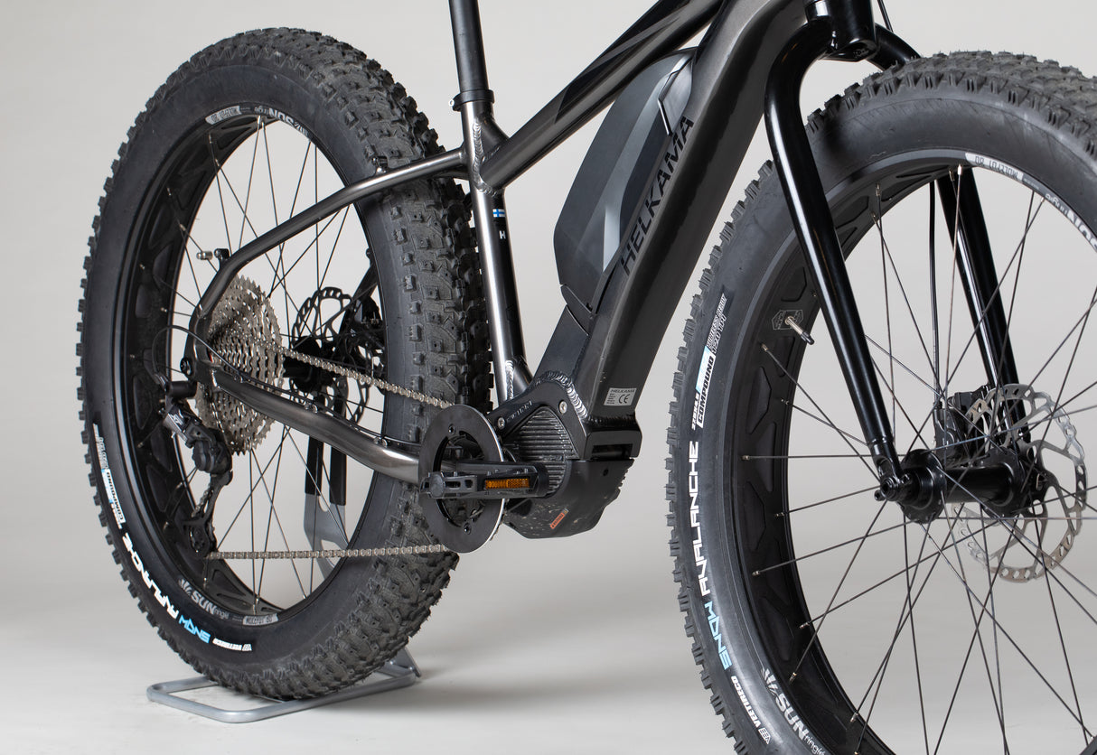 Helkama FE584 - käytetty sähköfatbike 150-170 cm ajajalle