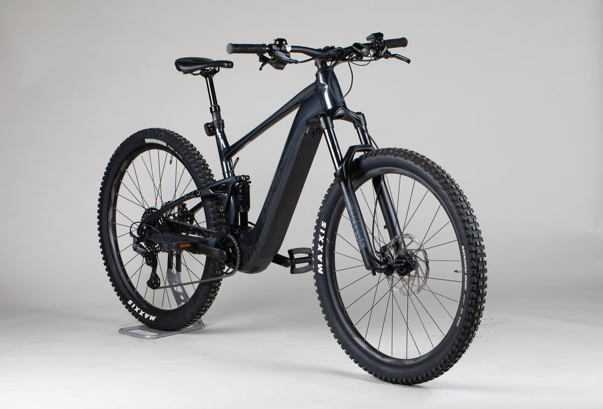 Giant Stance E+ 1 - käytetty sähköpyörä 178-189 cm ajajalle