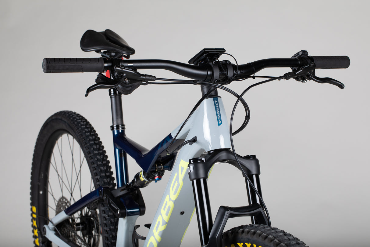 Orbea Rise H30 - käytetty sähköpyörä 170-185 cm ajajalle