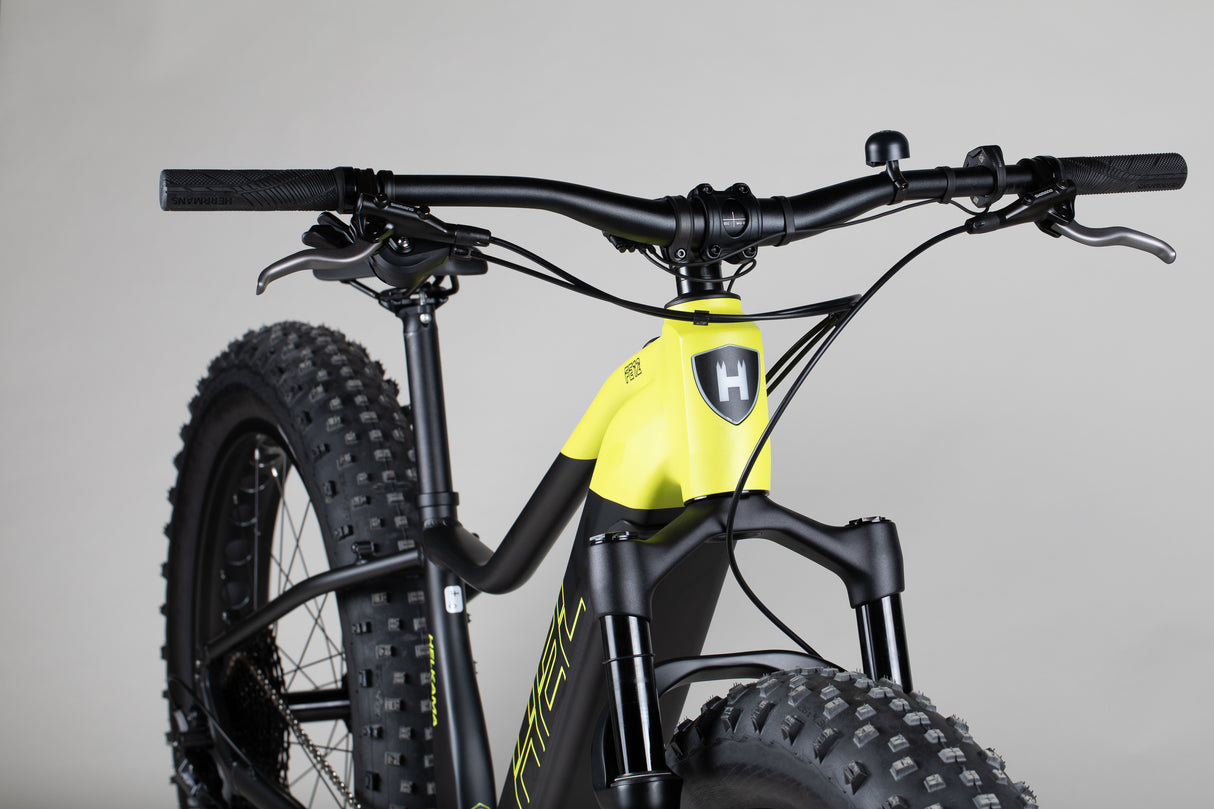 Helkama FE12S - outlet-sähköfatbike 150-170 cm ajajalle