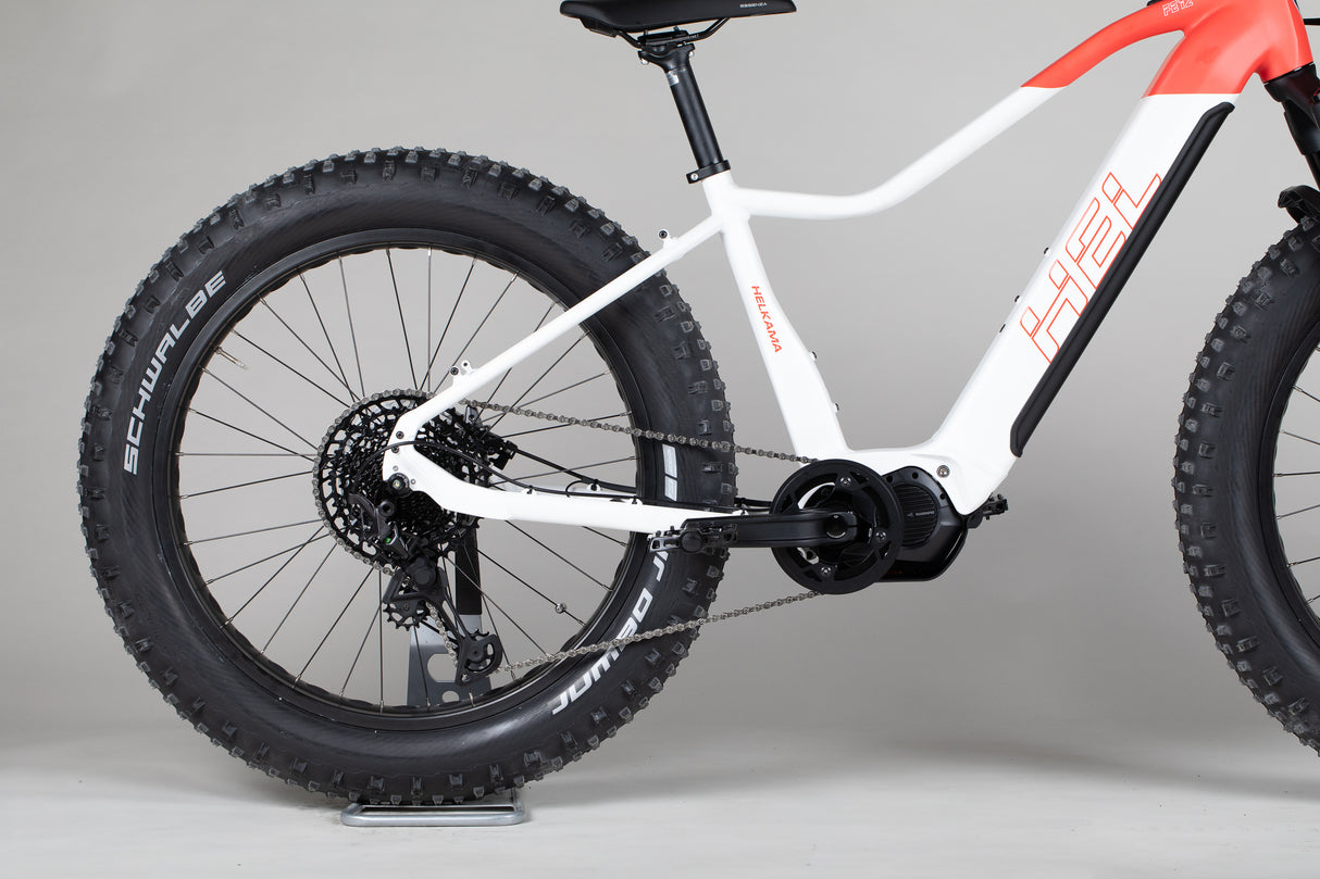 Helkama FE12S - outlet-sähköfatbike 160-180 cm ajajalle