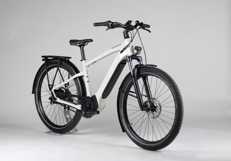 Specialized Turbo Vado 3.0 IGH - käytetty sähköpyörä 168-180 cm ajajalle