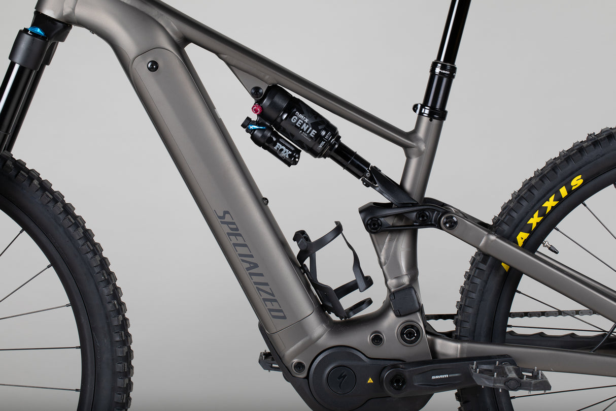 Specialized Turbo Levo 4 Comp Alloy - käytetty sähköpyörä 157-173 cm ajajalle