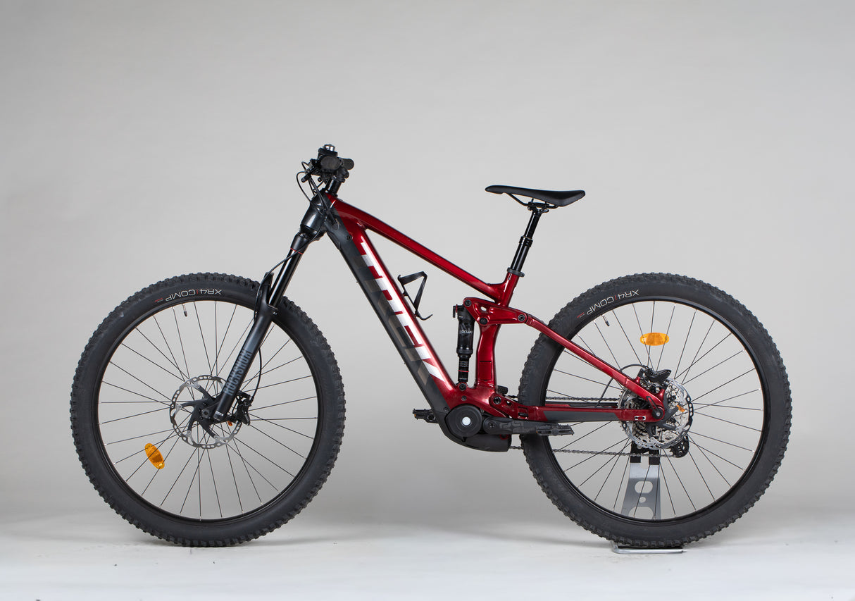 Trek Rail 5 625 W - käytetty sähköpyörä 165-176 cm ajajalle