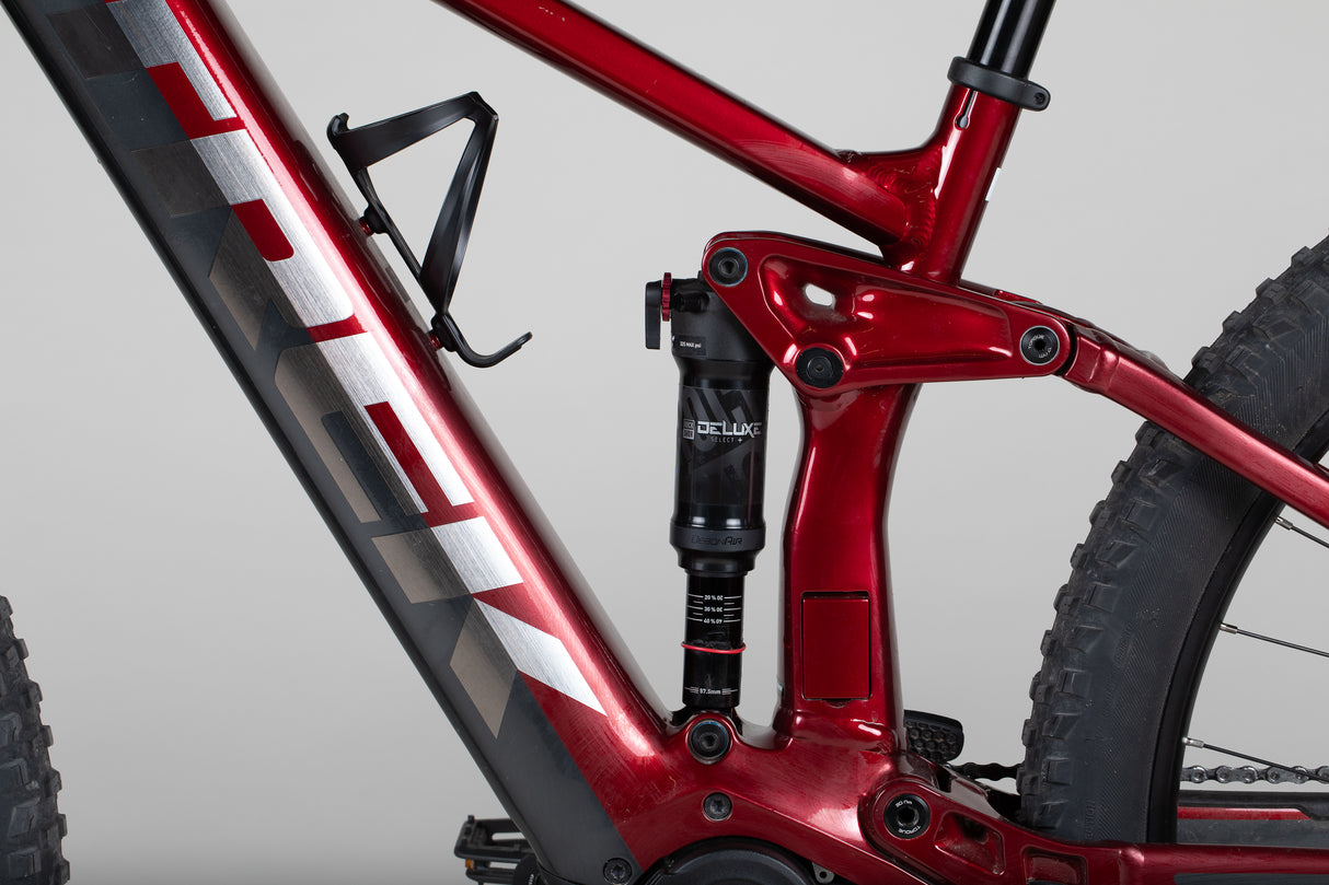 Trek Rail 5 625 W - käytetty sähköpyörä 165-176 cm ajajalle