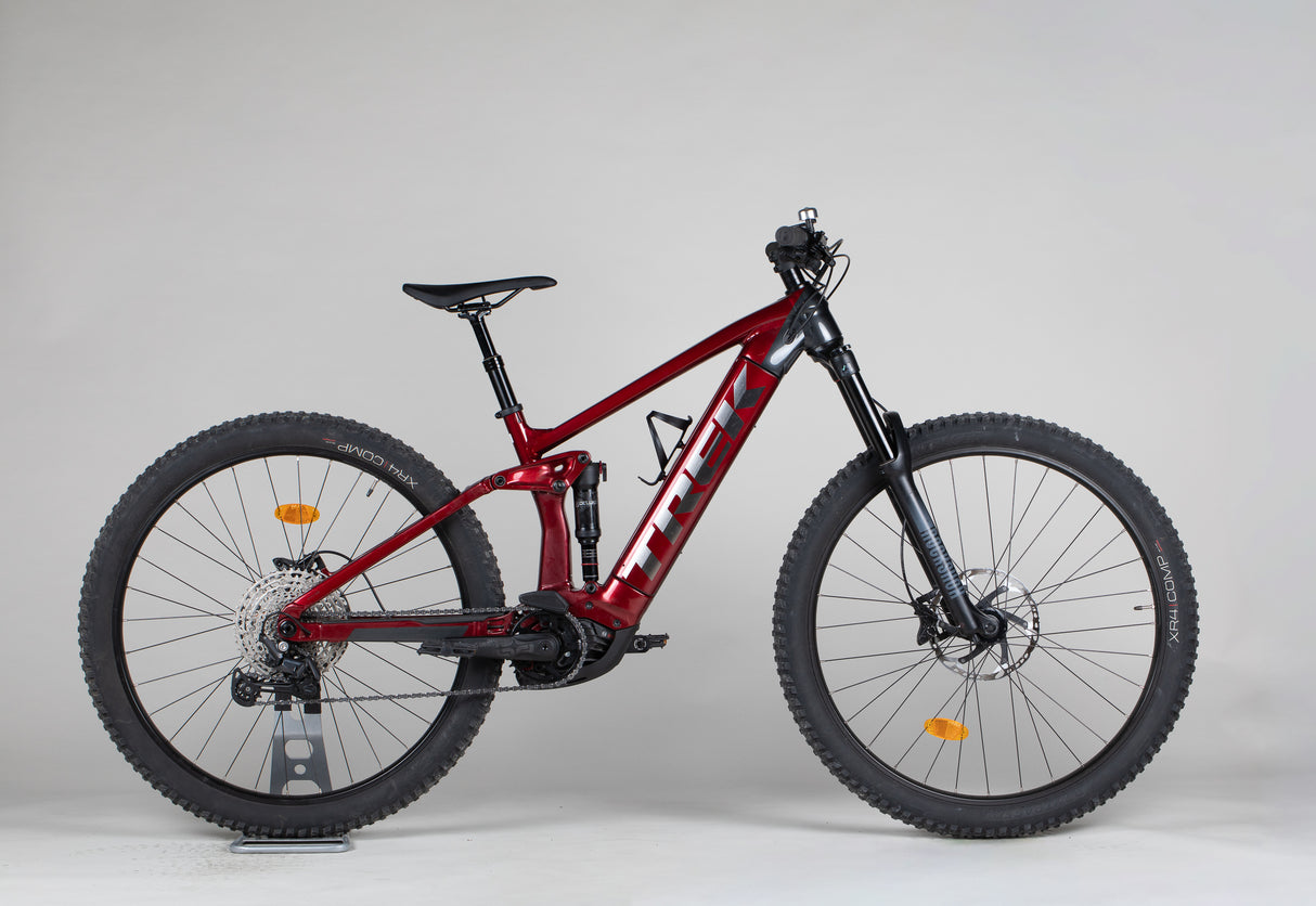 Trek Rail 5 625 W - käytetty sähköpyörä 165-176 cm ajajalle