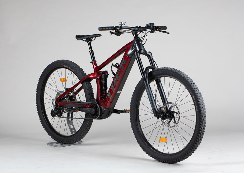Trek Rail 5 625 W - käytetty sähköpyörä 165-176 cm ajajalle