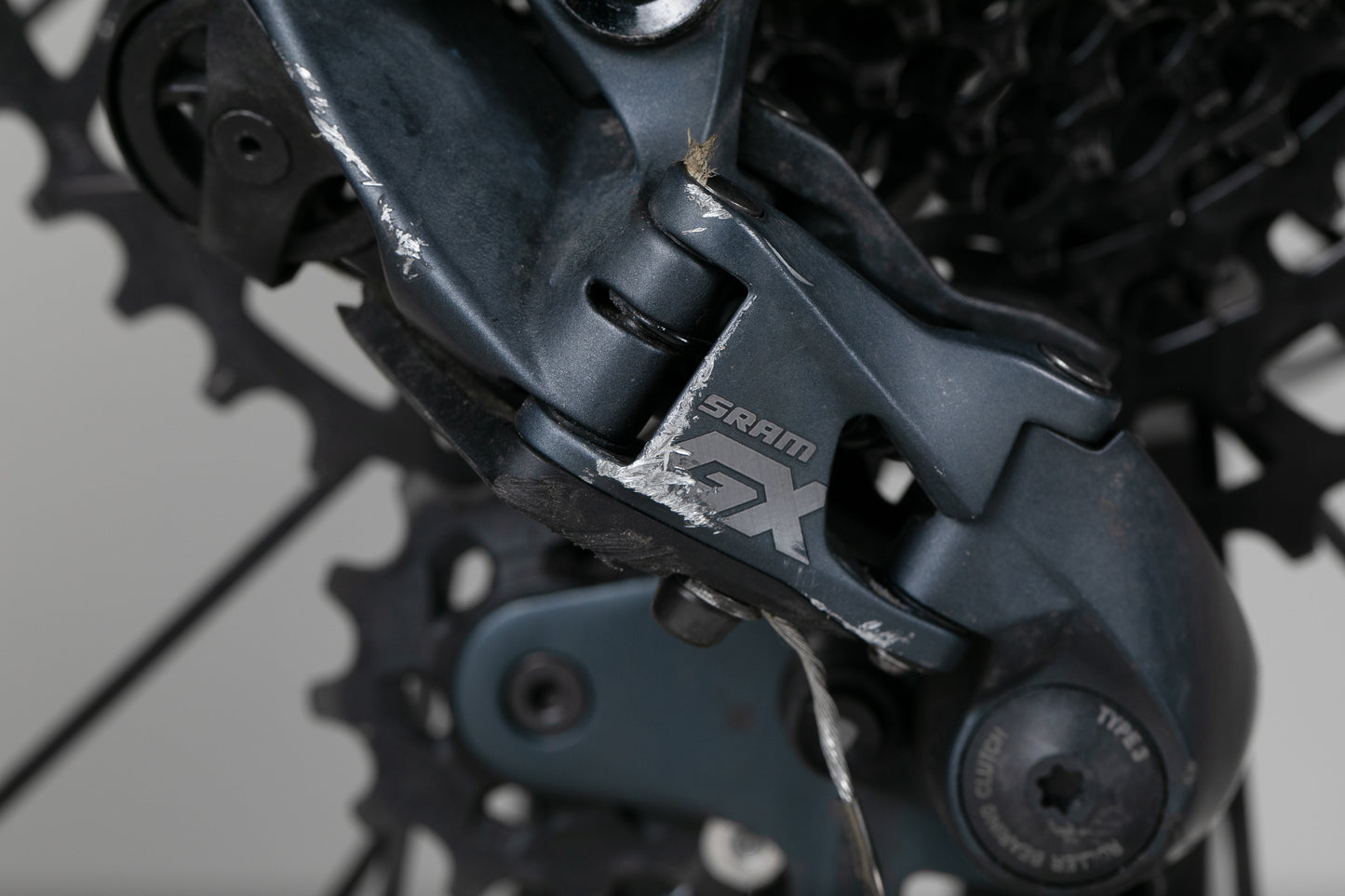 Mondraker Crafty R - käytetty sähköpyörä 168–180 cm ajajalle