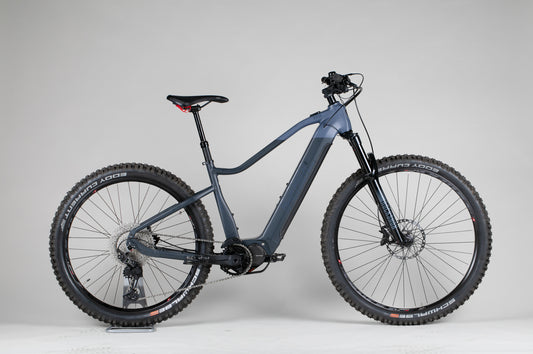 Helkama XE12 - käytetty sähköpyörä 160-180 cm ajajalle