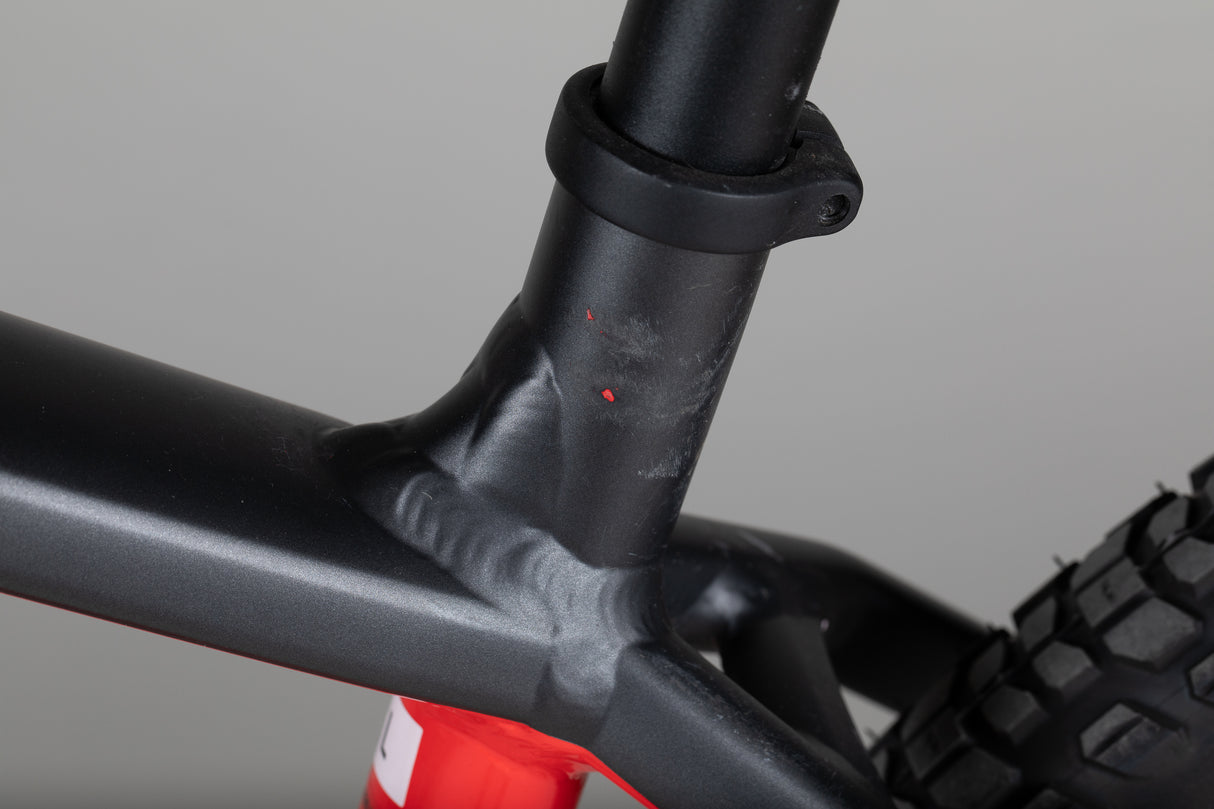 Trek Powerfly 4 625W Gen 4 - käytetty sähköpyörä 177-188 cm ajajalle