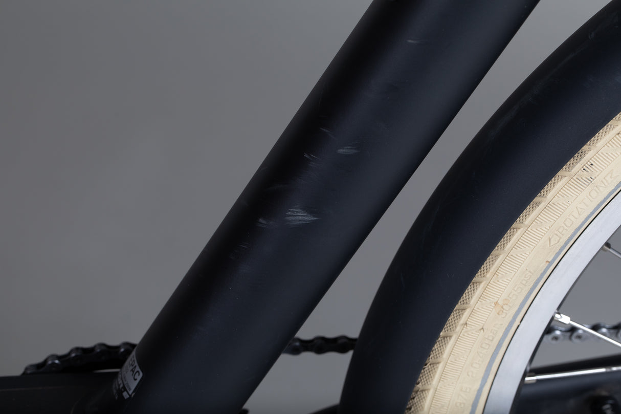 Bakfiets E-CargoBike Cruiser Short Laatikkopyörä - käytetty sähköpyörä 155-200 cm ajajalle