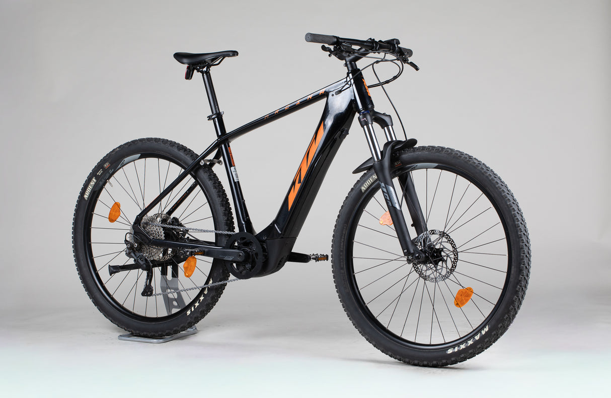 KTM Macina Team 693 - käytetty sähköpyörä 185-198 cm ajajalle