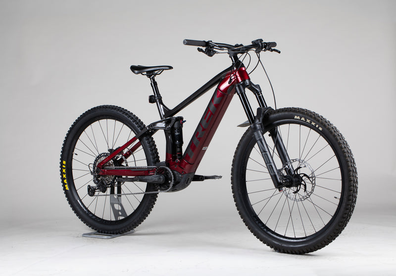 Trek Rail 7 - käytetty sähköpyörä 174-188 cm ajajalle