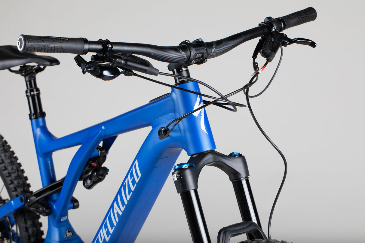 Specialized Turbo Levo Comp - käytetty sähköpyörä 188-203 cm ajajalle