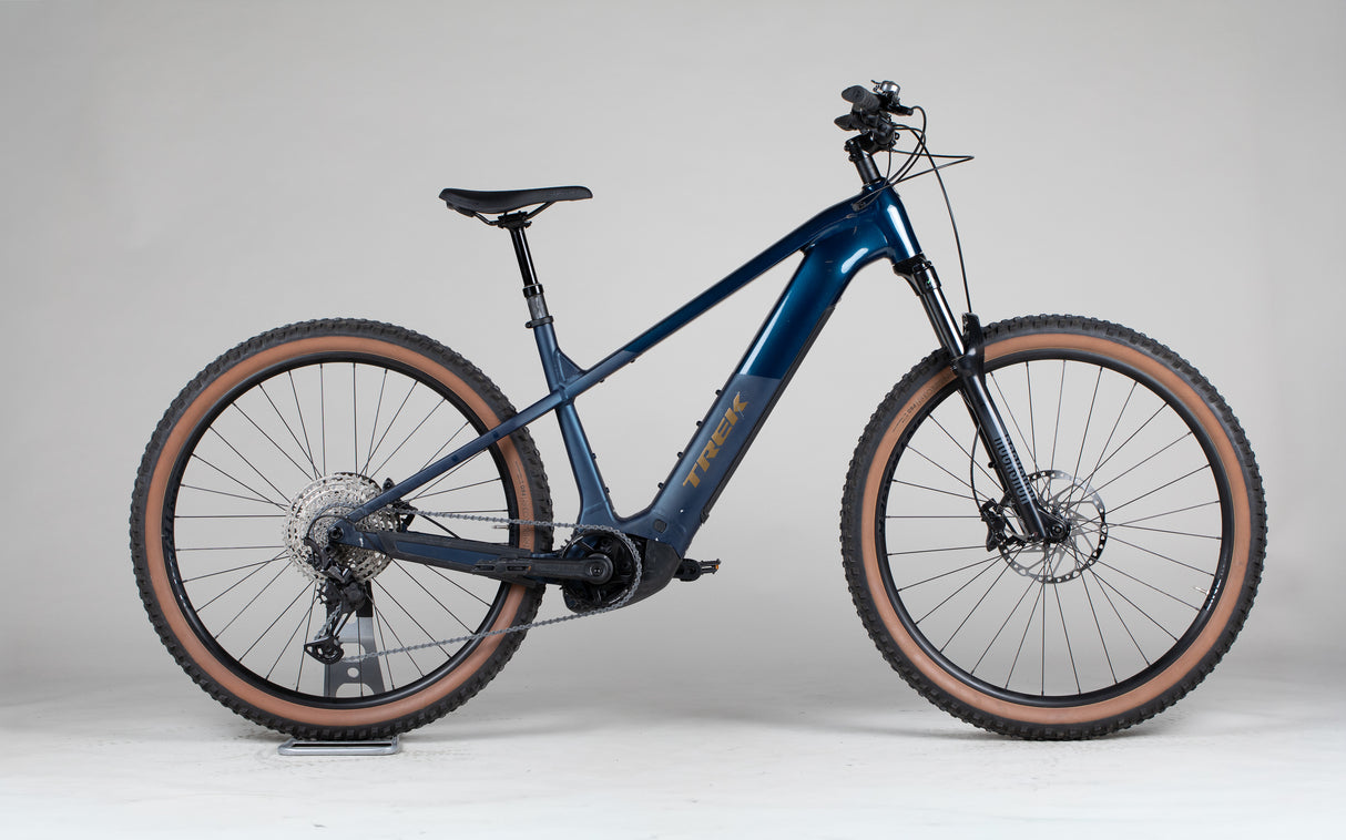 Trek Powerfly+ 4 Gen 5 - käytetty sähköpyörä 185-195 cm ajajalle