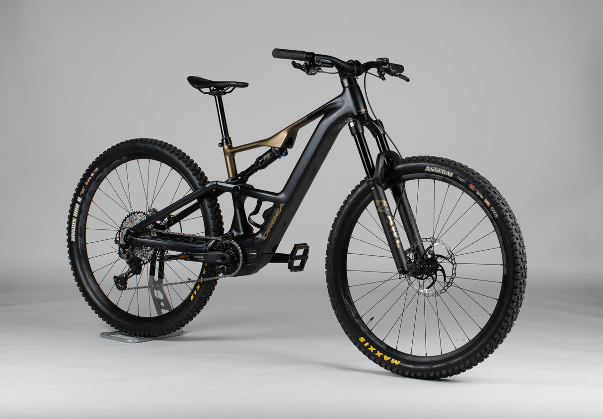 Orbea Rise Lt H20 - käytetty sähköpyörä 160-175 cm ajajalle