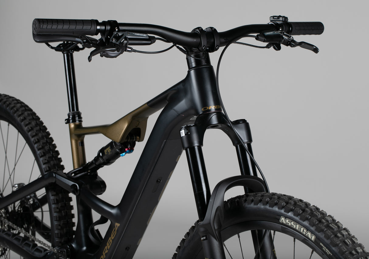 Orbea Rise Lt H20 - käytetty sähköpyörä 160-175 cm ajajalle