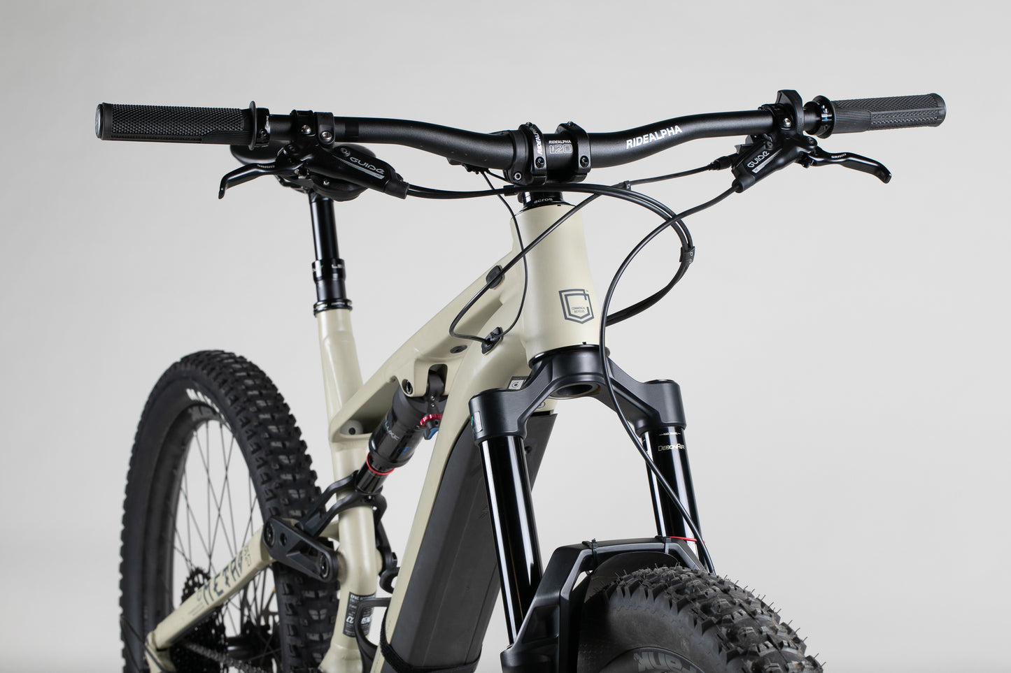 Commencal Meta Power Sx - käytetty sähköpyörä 180-193 cm ajajalle