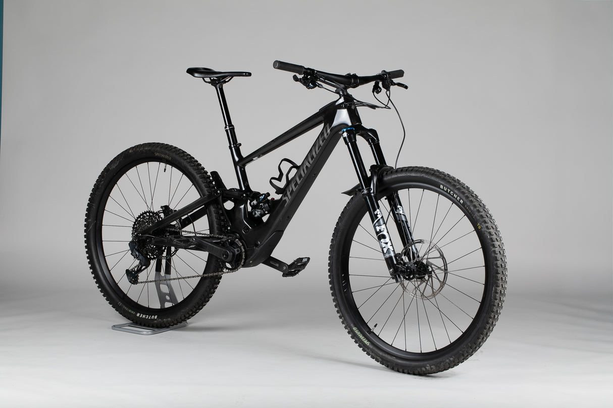 Specialized Turbo Kenevo SL Comp - käytetty sähköpyörä 165-180 cm ajajalle