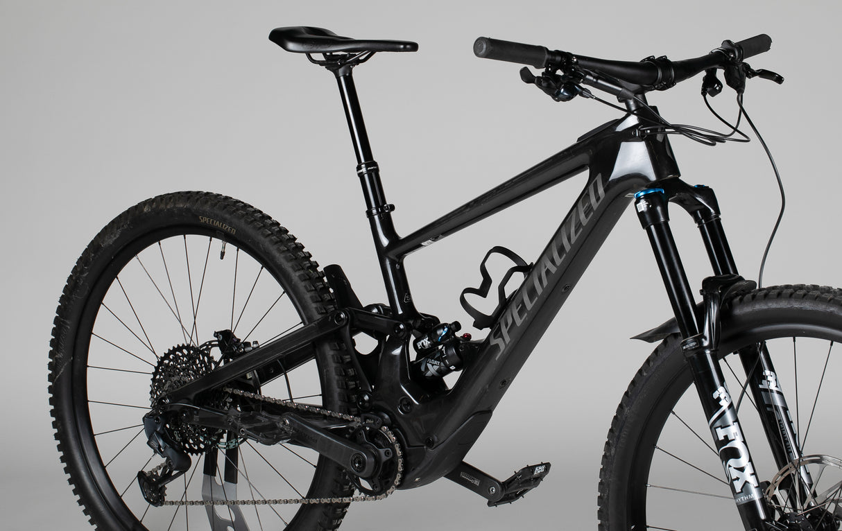 Specialized Turbo Kenevo SL Comp - käytetty sähköpyörä 165-180 cm ajajalle