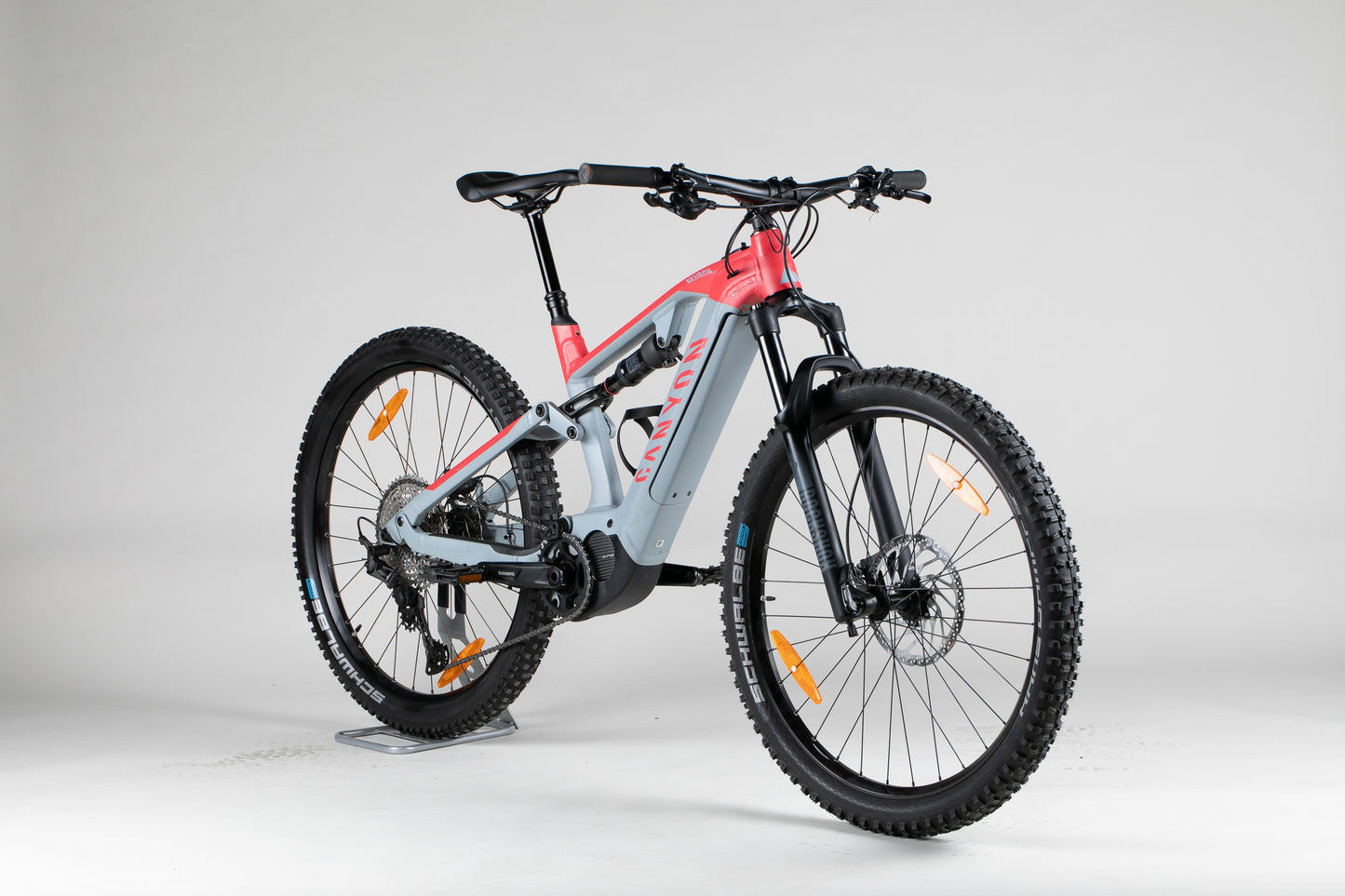 Canyon Neuron on 8 wmn - käytetty sähköpyörä 159–173 cm ajajalle