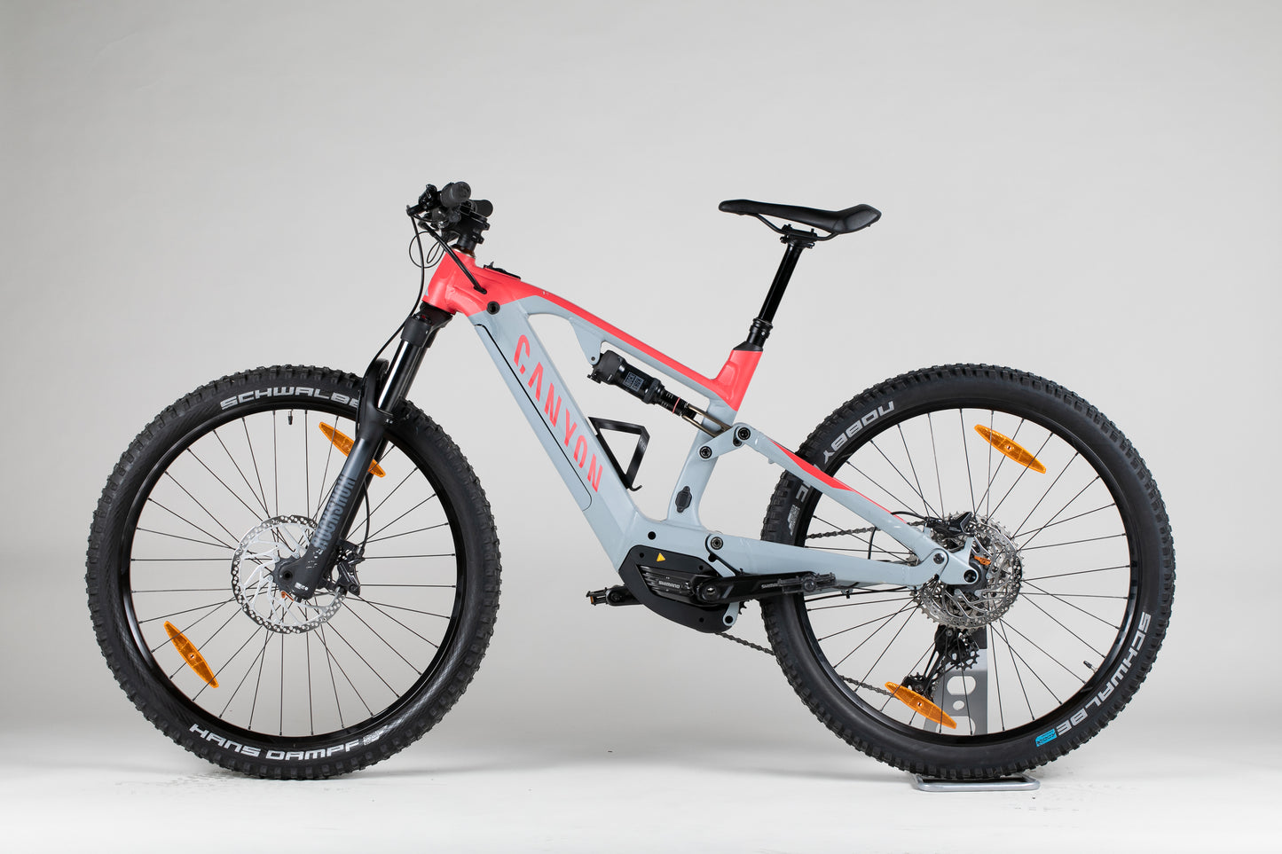 Canyon Neuron on 8 wmn - käytetty sähköpyörä 159–173 cm ajajalle