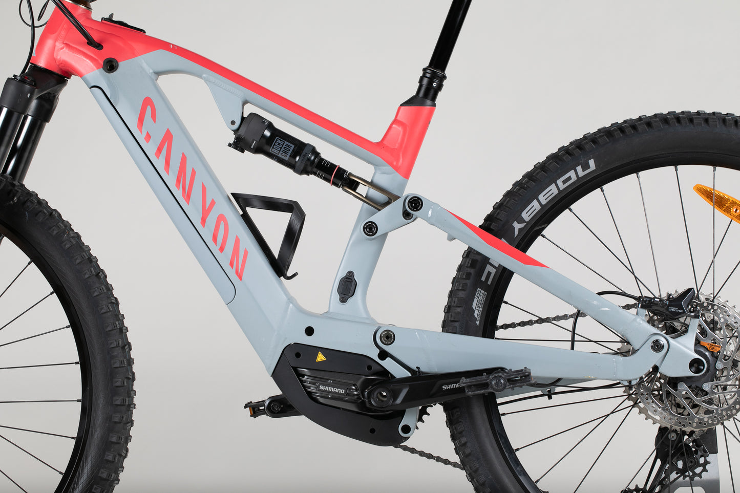 Canyon Neuron on 8 wmn - käytetty sähköpyörä 159–173 cm ajajalle