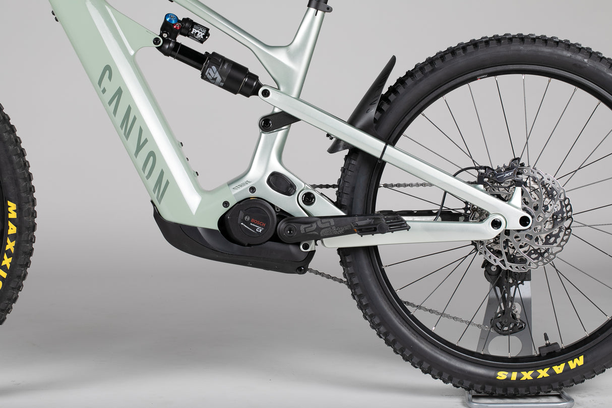 Canyon Strive:On Cfr - käytetty sähköpyörä 178-189 cm ajajalle